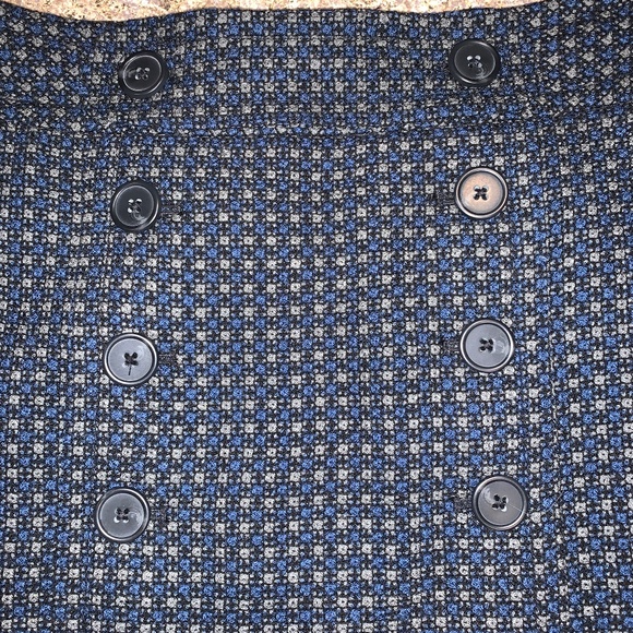 LOFT Double Buttoned Navy Skirt - Size 6 - Picture 3 of 5